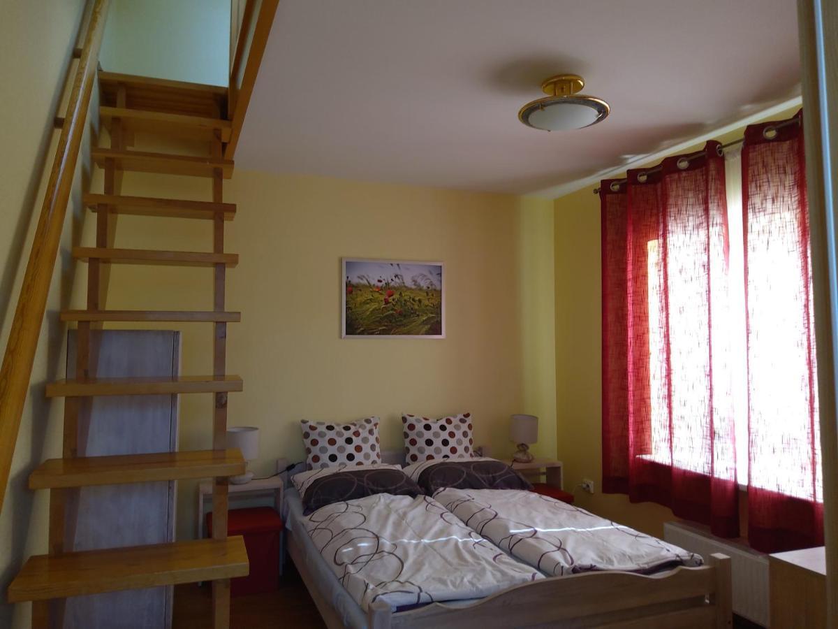 Apartamentai Geguciu Gatveje Klaipeda Bagian luar foto